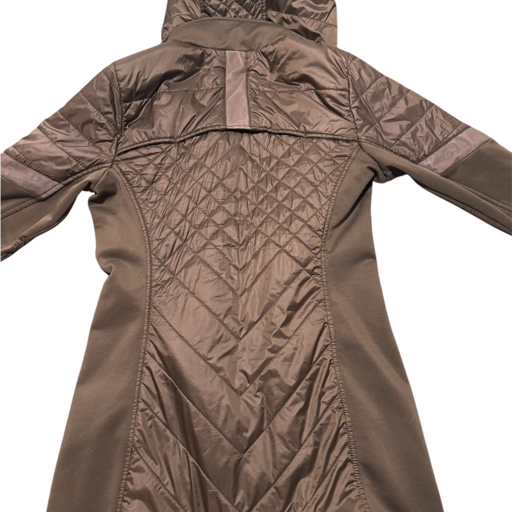 Athleta Quilted Green seaweed Hooded Rock Springs CYA Jacket - Picture 2 of 8
